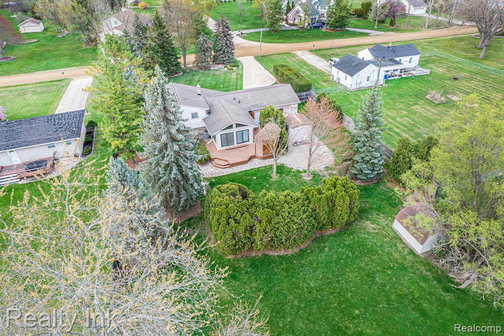 46585 MABEN Road, Canton, MI 48187 — Photo 12