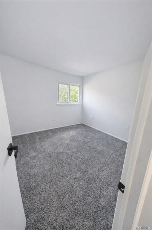 8315 Camelot Court, Mount Morris, MI 48458 — Photo 19
