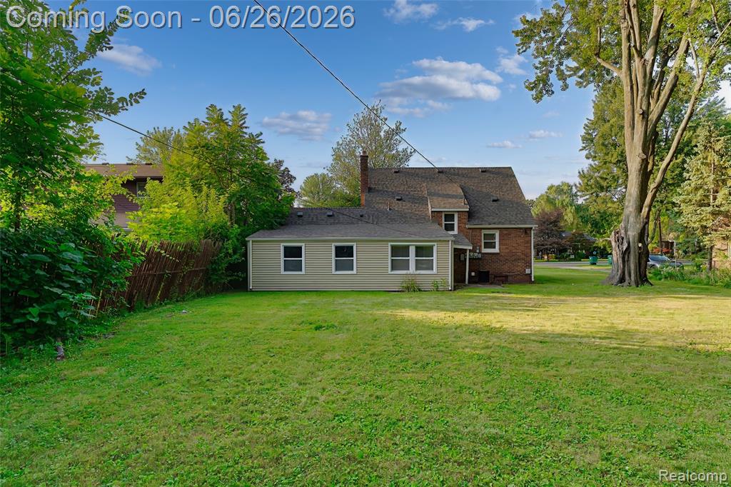 31979 Kathryn Street, Garden City, MI — Photo 6