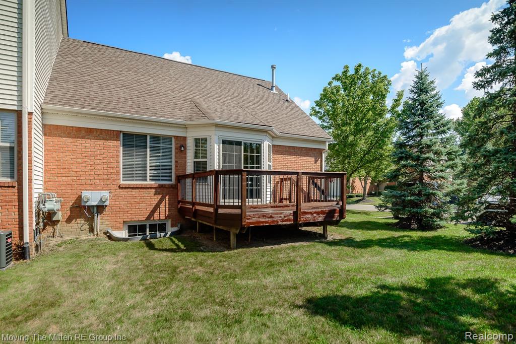 8834 PRAIRIE Court, Van Buren, MI 48111 — Photo 29
