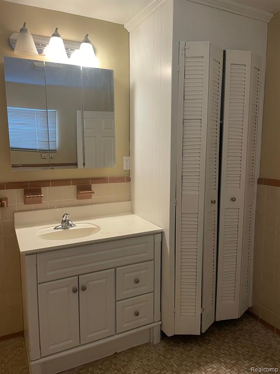 80 HILL Street, River Rouge, MI 48218 — Photo 12