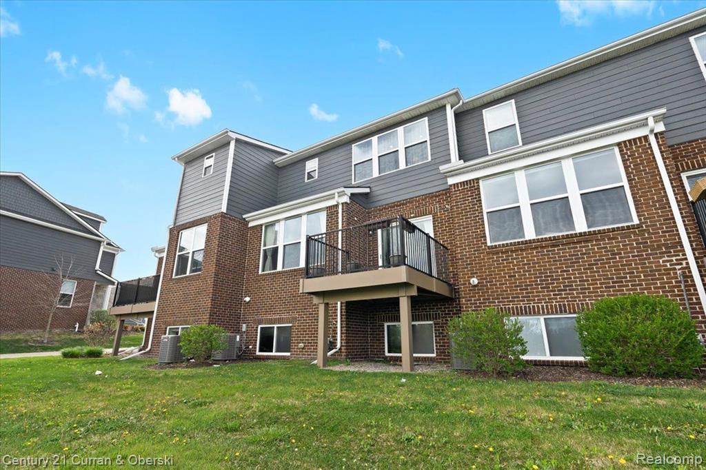 43393 CHANCELLOR Lane, Novi, MI — Photo 29