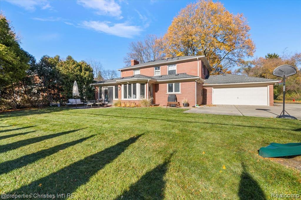 2579 Amberly Road, Bloomfield, MI 48301 — Photo 58