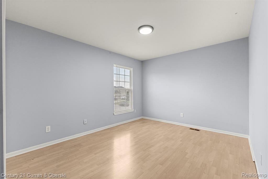 6900 Lakeway Street, Ypsilanti, MI 48197 — Photo 36