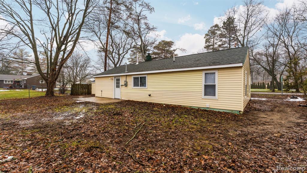 2750 Jackson Boulevard, Highland, MI 48356 — Photo 25