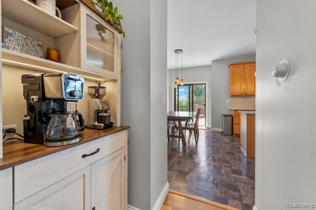 981 Coventry Court, Oxford, MI 48371 — Photo 21