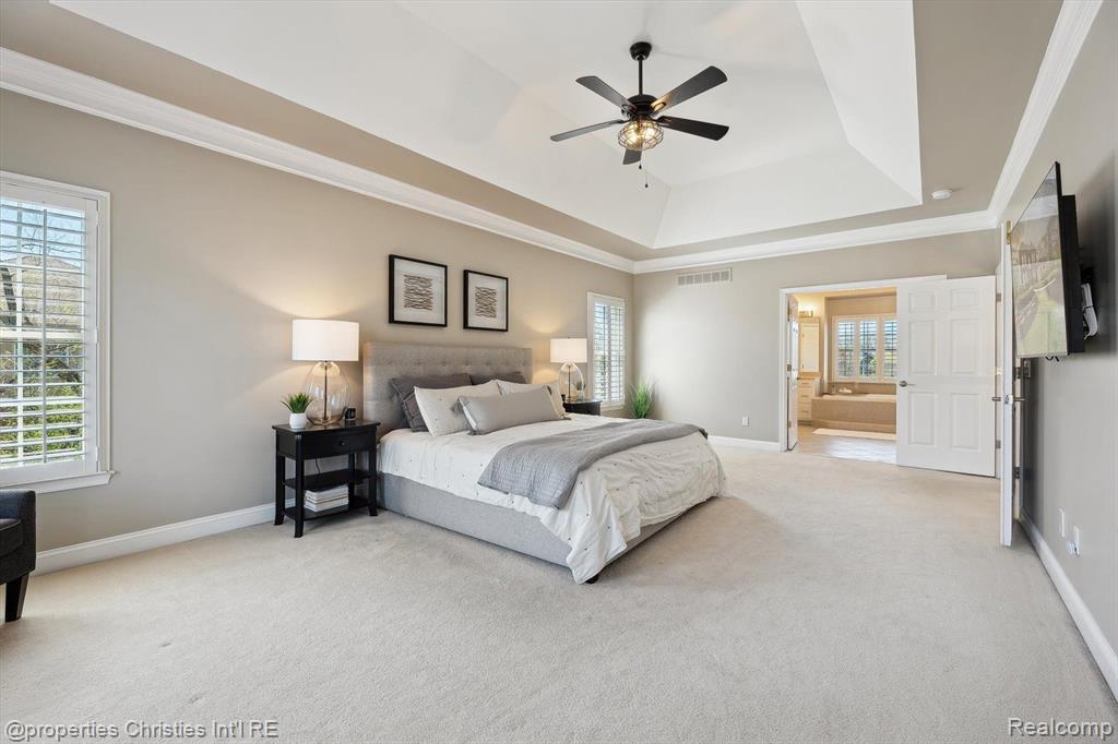 45933 TOURNAMENT Drive, Northville, MI 48168 — Photo 44