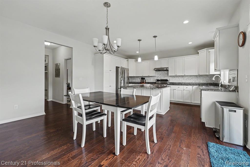 49455 Messara Drive, Macomb, MI 48042 — Photo 14