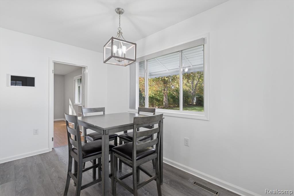 5159 Sashabaw Road, Clarkston, MI — Photo 14
