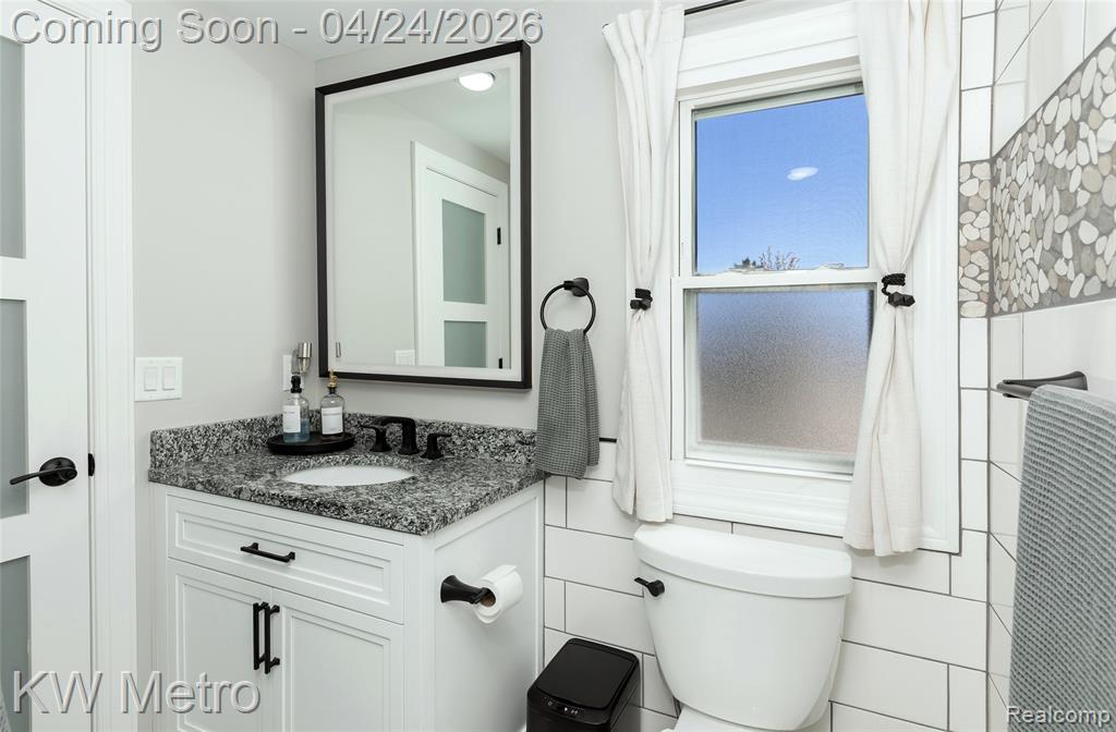 5267 Winchester Drive, Troy, MI 48085 — Photo 31
