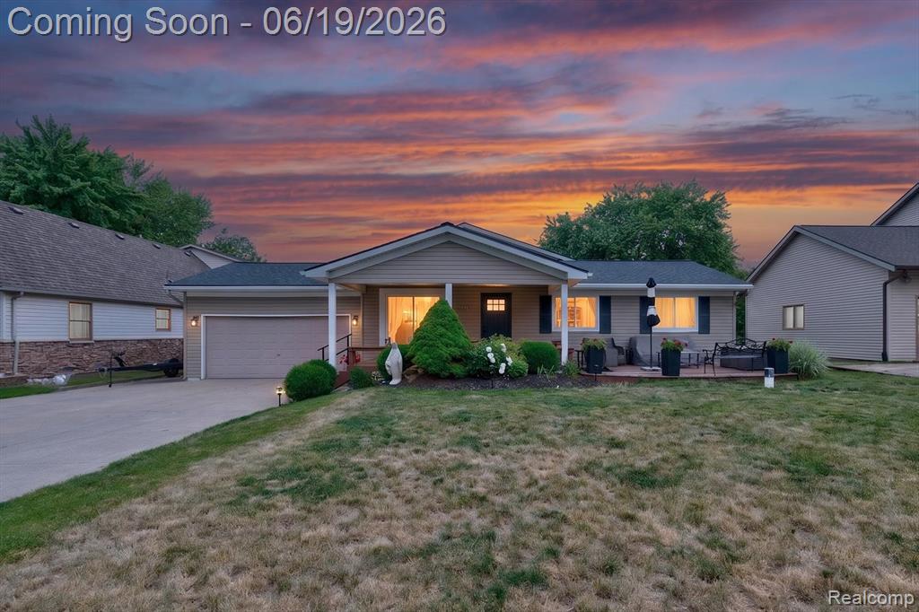 9259 Silverside, South Lyon, MI 48178 — Photo 2