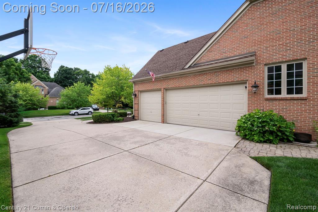 44026 Deep Hollow Circle, Northville, MI 48168 — Photo 70