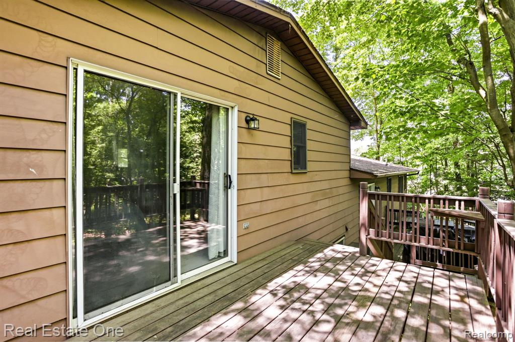6218 Sturgeon Creek Pkwy, Midland, MI 48640 — Photo 38