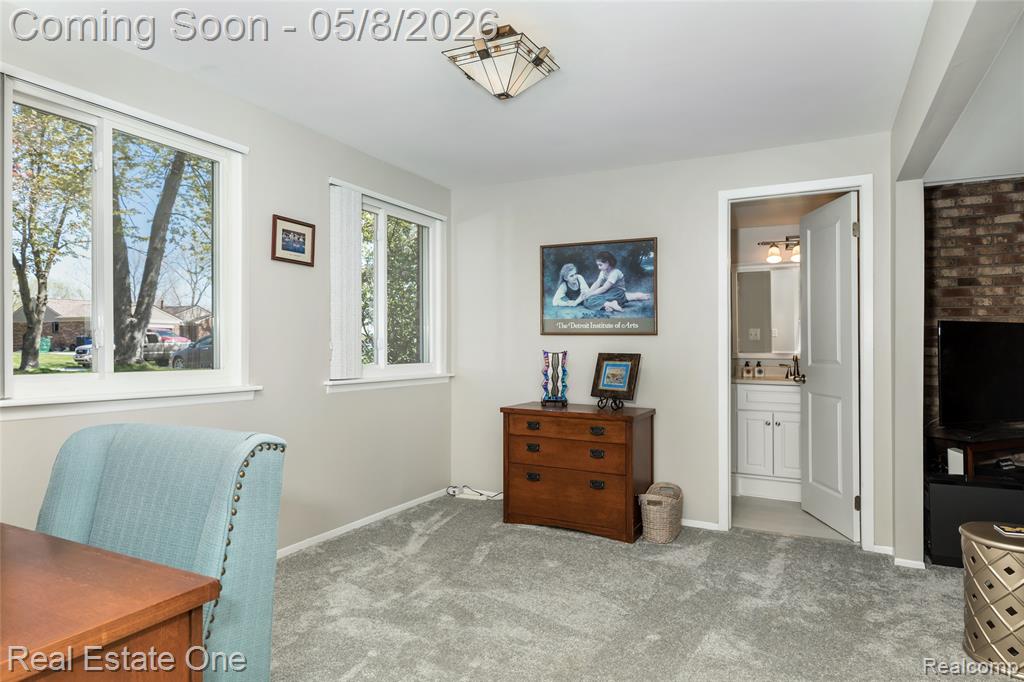 4749 Parkridge Drive, Waterford, MI 48329 — Photo 12