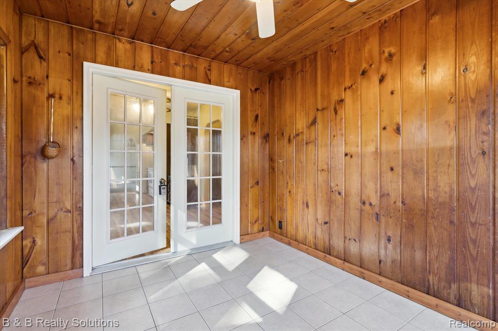 5225 LAKE PLEASANT Road, North Branch, MI 48461 — Photo 17
