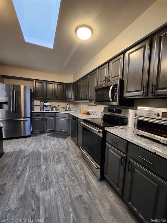 5826 DAWN RIDGE Drive, Troy, MI 48098 — Photo 5