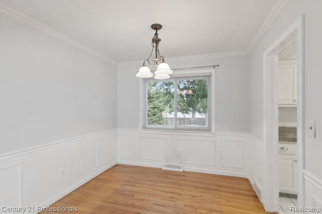 910 Jeffrey Drive, Northville, MI 48167 — Photo 10