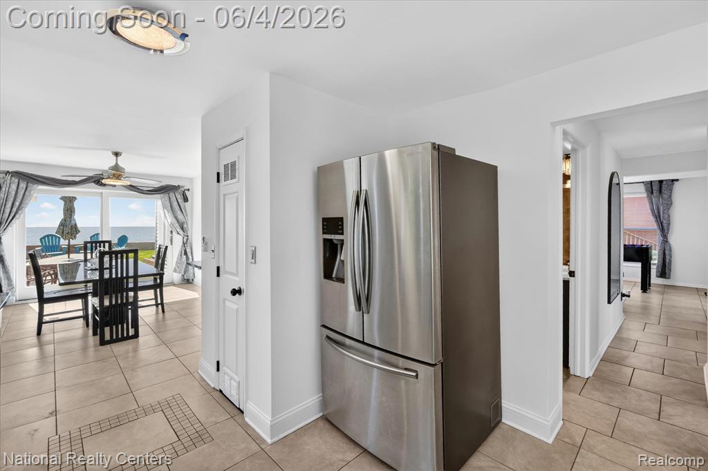 3946 Lakeshore Drive, Newport, MI 48166 — Photo 27