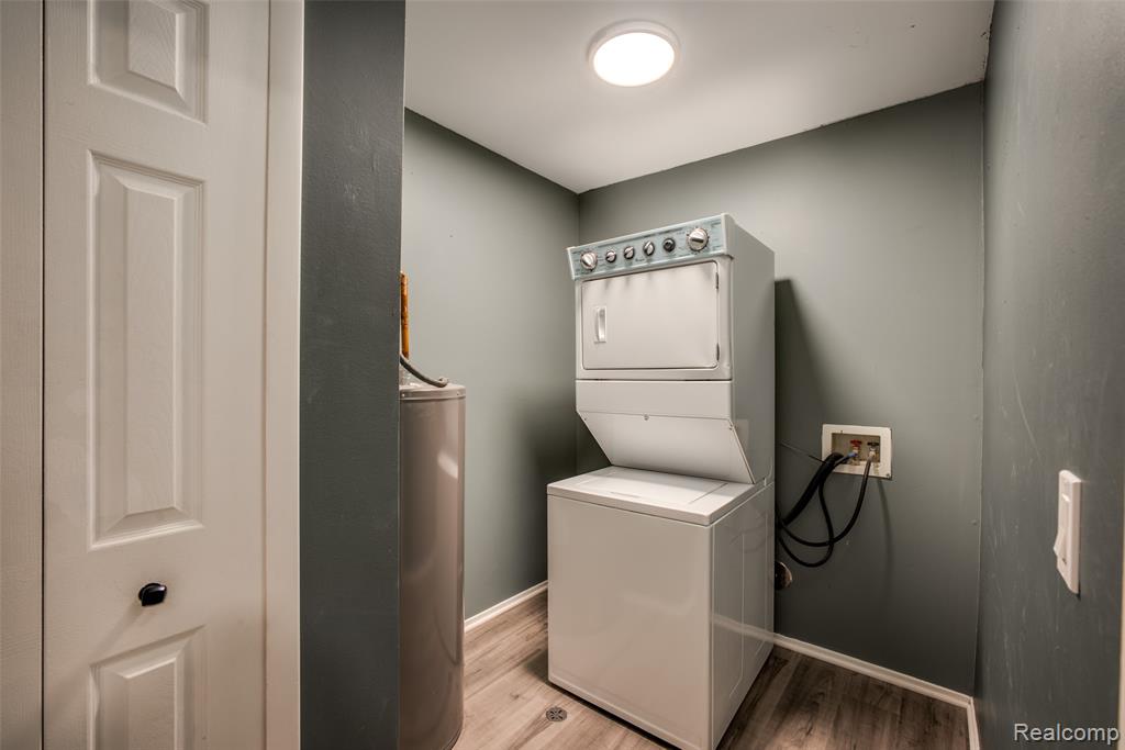 16432 Clarkson Drive, 61, Fraser, MI 48026 — Photo 17