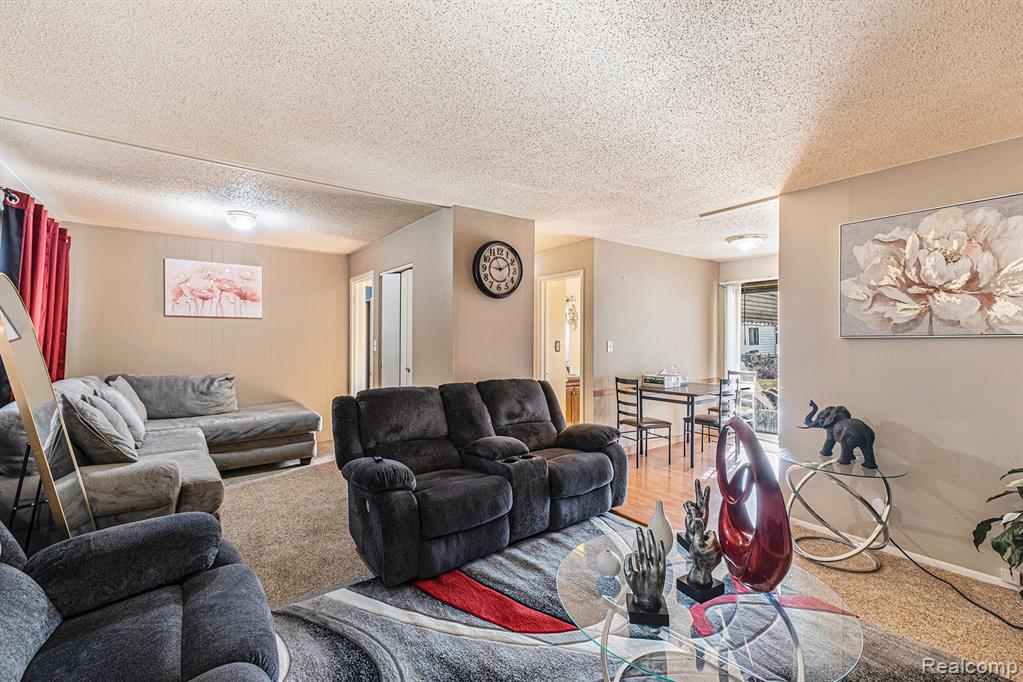 910 Dell Avenue, Flint, MI 48507 — Photo 5