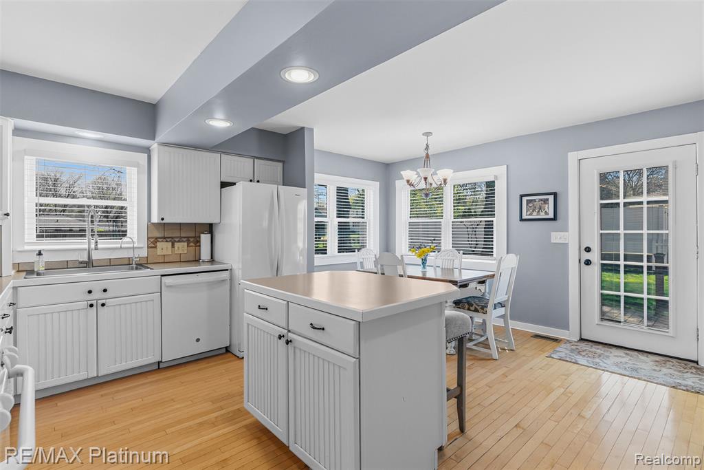 315 S West Street, Fenton, MI 48430 — Photo 18