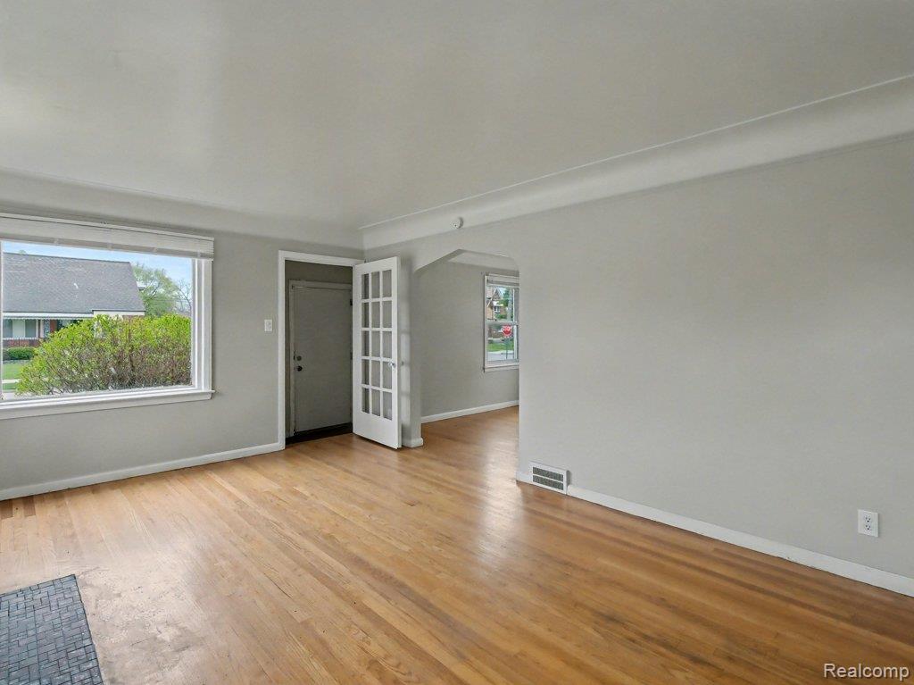 5211 Nottingham Road, Detroit, MI 48224 — Photo 10