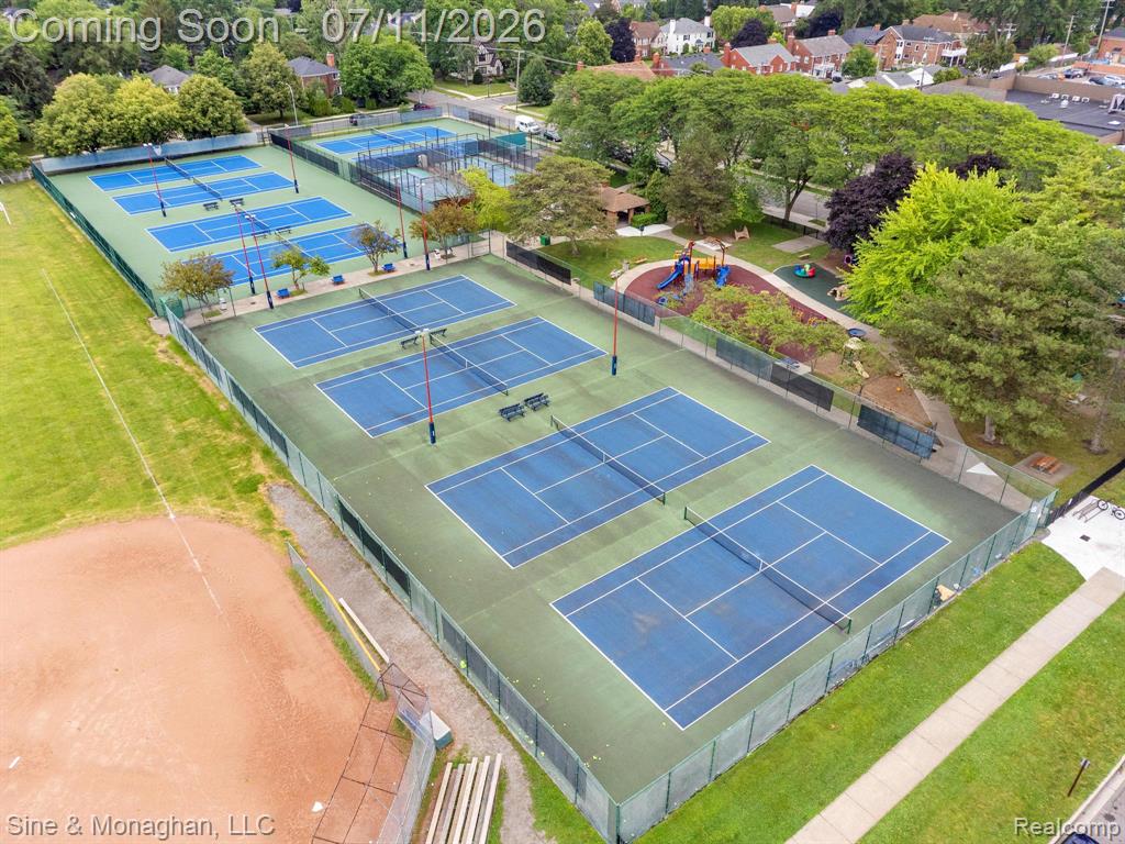 679 NEFF Road, Grosse Pointe, MI 48230 — Photo 52
