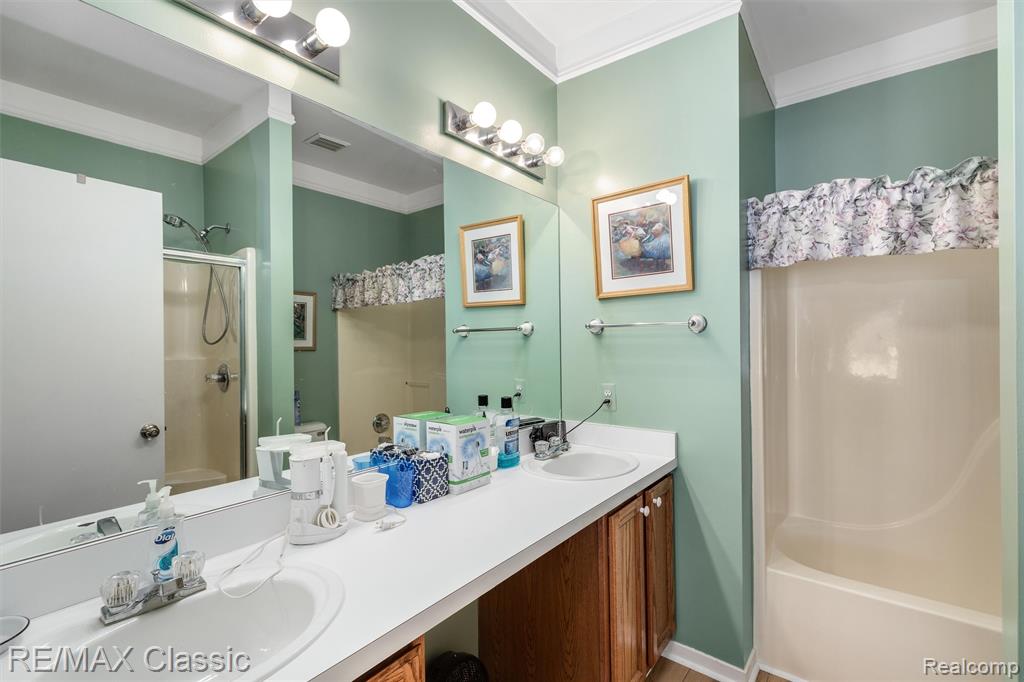 41769 Webster Court, Novi, MI 48377 — Photo 16