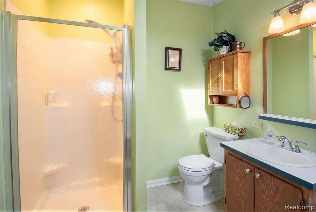5317 Bart, Casco, MI 48064 — Photo 12