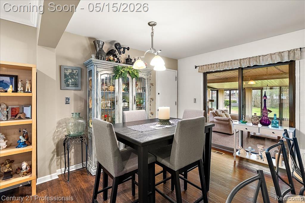 5788 Strathdon Way, Waterford, MI 48327 — Photo 12