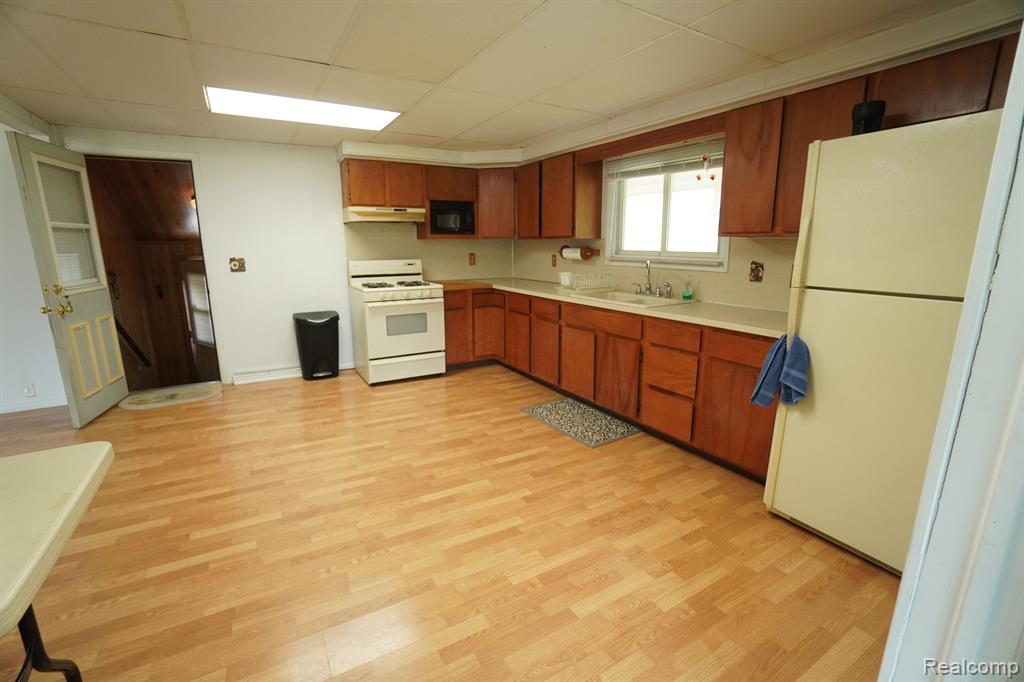 6294 MILLINGTON Road, Millington, MI 48746 — Photo 7