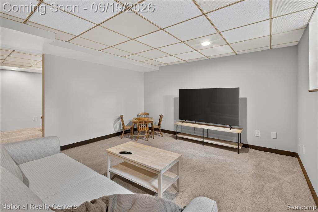 360 Woodland Drive, South Lyon, MI 48178 — Photo 31