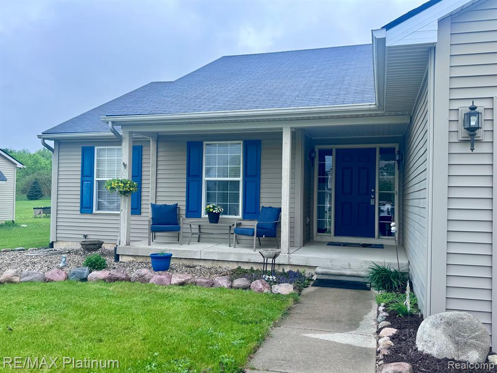 792 GLENLIVET Street, Howell, MI 48843 — Photo 2