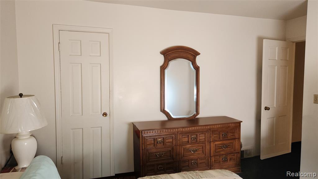 4107 Park Forest Drive, Flint, MI 48507 — Photo 13