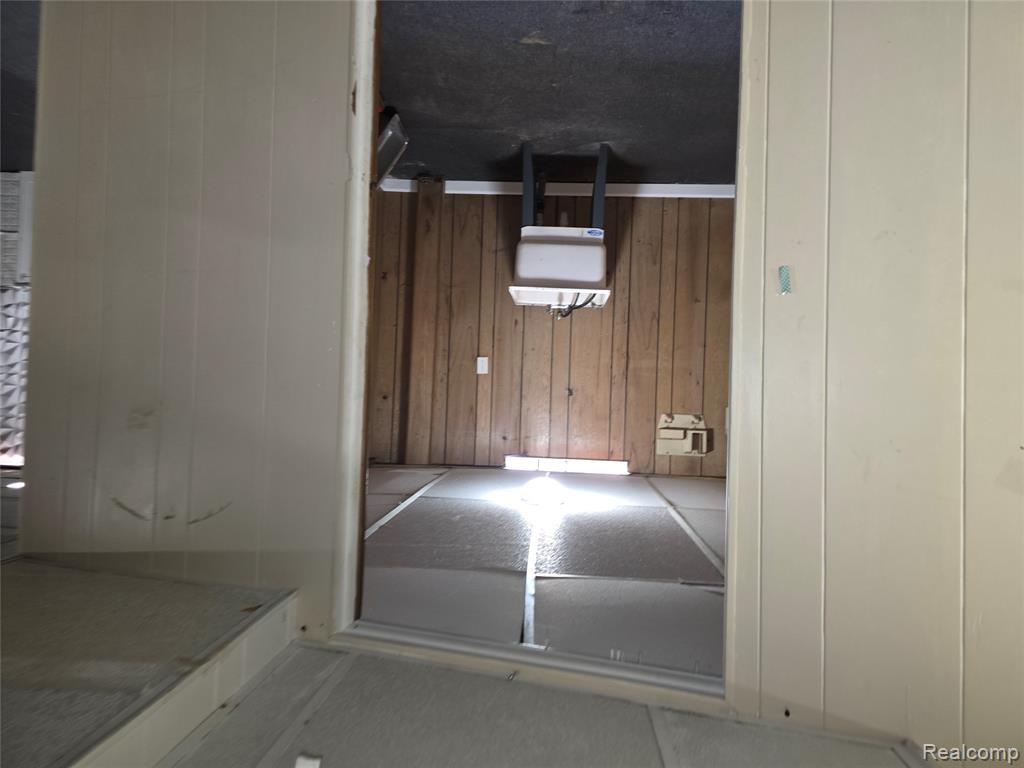 140 HUBBARD Street, Garden City, MI, 00000