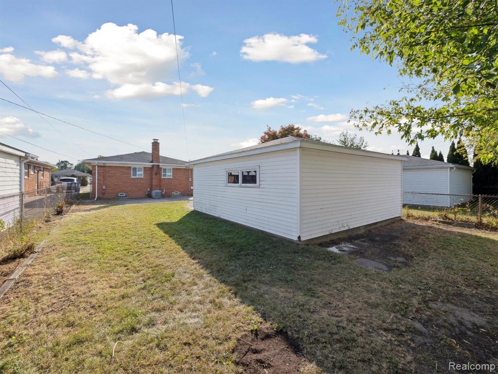 8887 Woodbine, Redford, MI 48239 — Photo 24