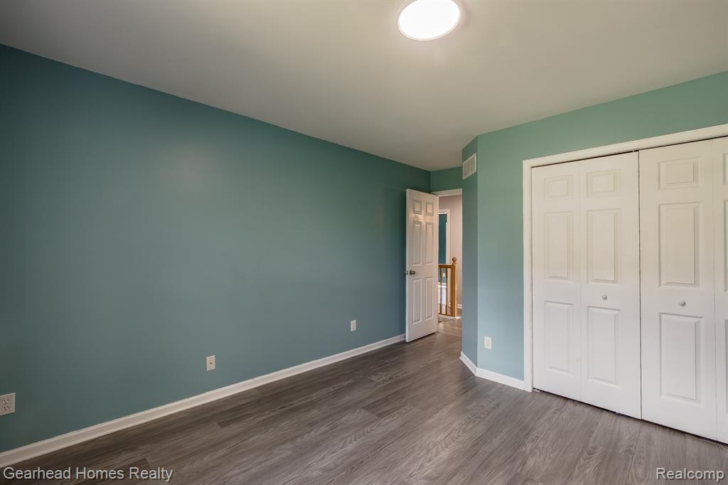 8088 Denton Hill Road, Fenton, MI 48430 — Photo 20