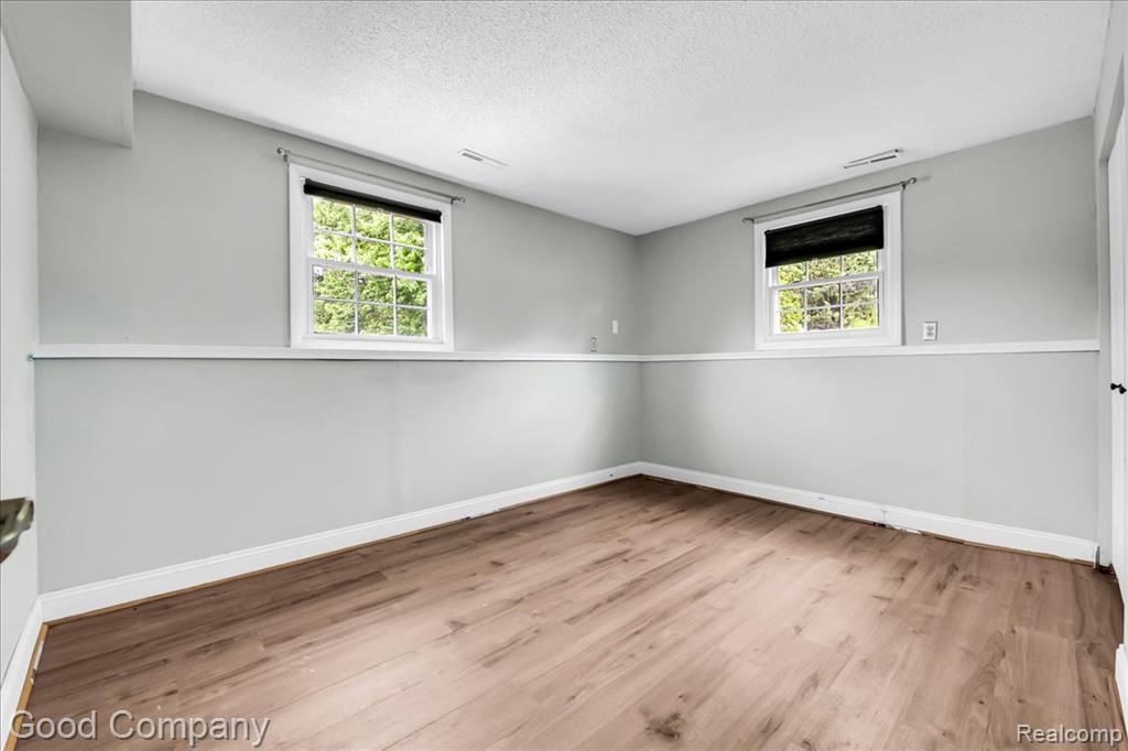 403 Donna Drive, Clinton, MI 49236 — Photo 22