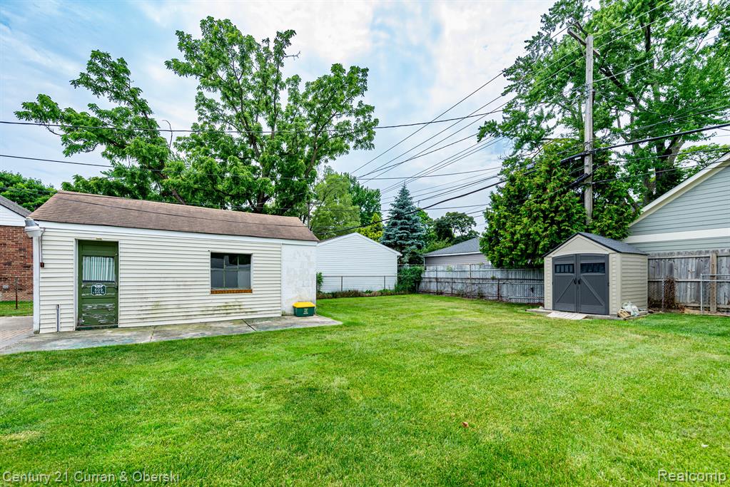 609 N BLAIR Avenue, Royal Oak, MI 48067 — Photo 23