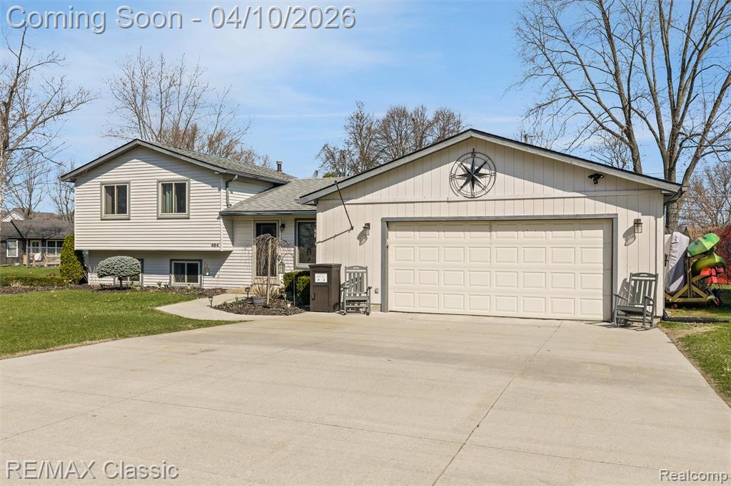 484 W Beechdale Street, Commerce Twp, MI 48382 — Photo 6