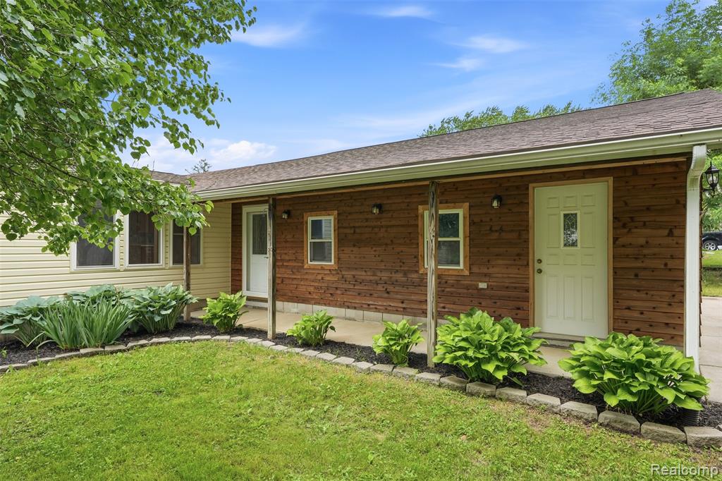 4420 Dublin Road, Burton, MI 48529 — Photo 3