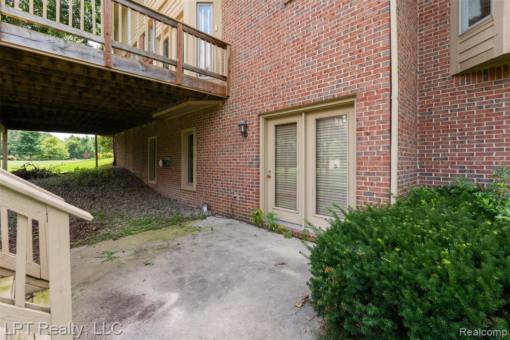 9968 Tuscany Valley Way, South Lyon, MI 48178 — Photo 56