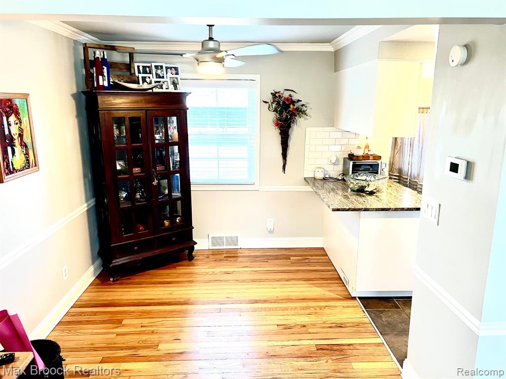730 GRAEFIELD CT. Court, Birmingham, MI 48009 — Photo 5