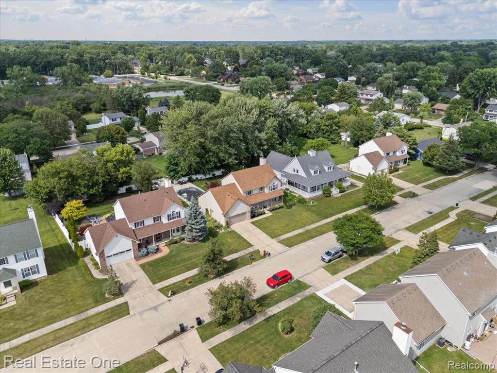 415 Evaline Drive, Troy, MI 48085 — Photo 8