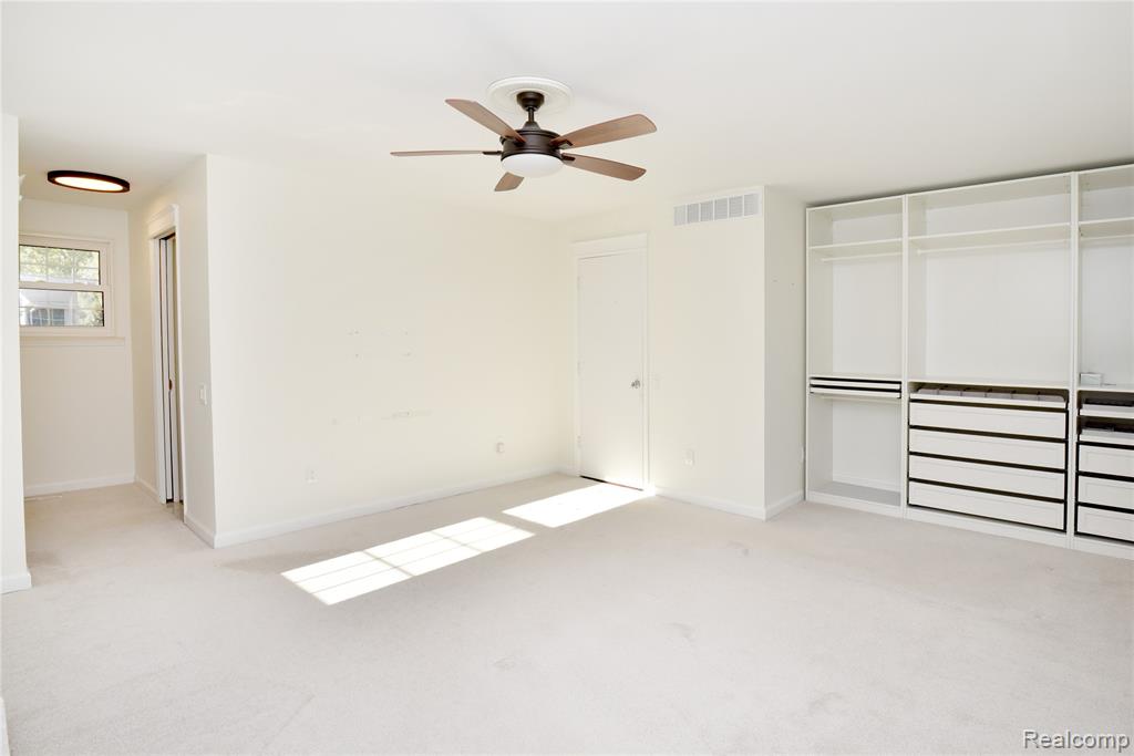 5596 Beauchamp Place, West Bloomfield, MI — Photo 16