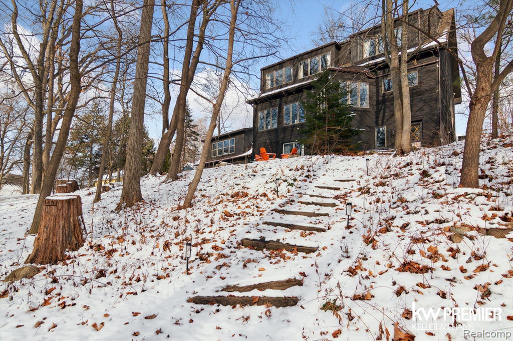 897 Annie Lang Drive, Milford, MI 48381 — Photo 50
