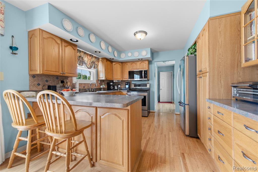 2209 Berville Road, Allenton, MI 48002 — Photo 9