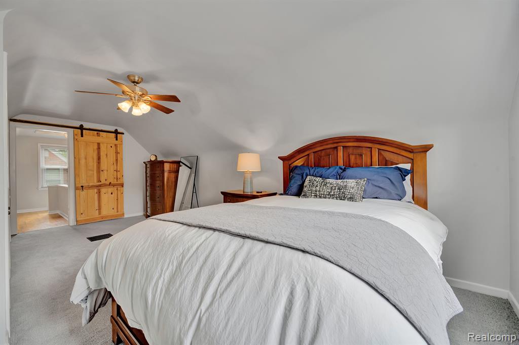 4423 Groveland Avenue, Royal Oak, MI 48073 — Photo 29