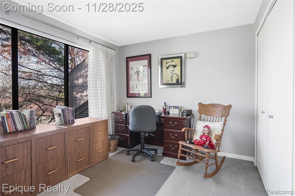 2164 Bordeaux Street, West Bloomfield, MI, 48323