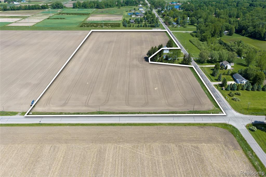 2900B S Miller Road, Saginaw, MI 48609